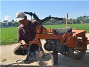 Nhà sáng chế máy cày đa năng xứ Quảng