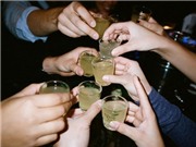Nguy hiểm chết người khi uống rượu chống rét