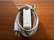 Sợ điện giật, Apple thu hồi sạc máy Mac, iPhone 