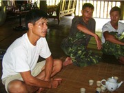 Từ thợ săn thành người bảo vệ voọc mũi hếch