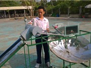 Học sinh lớp 11 và thiết bị biến nước mặn thành ngọt
