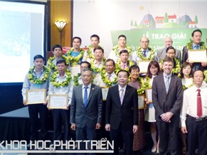 Trao giải Khởi nghiệp sáng tạo ứng phó với biến đổi khí hậu