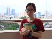 Sinh viên Việt sáng chế thùng nén rác thông minh