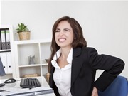 Vì sao phụ nữ dễ bị loãng xương hơn nam giới?