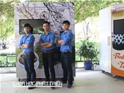 Sinh viên sáng chế máy bán phở biết trả lại tiền thừa