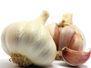 Những công thức làm đẹp bất ngờ từ tỏi