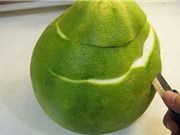 Lý do không nên vứt bỏ vỏ bưởi