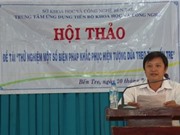 Bến Tre thử nghiệm một số biện pháp khắc phục hiện tượng dừa treo