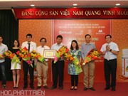 Viên uống chống nắng bảo vệ da bằng cách nào?