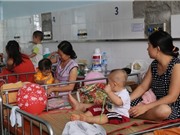 Đối phó với bệnh chân tay miệng đang vào mùa