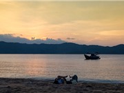 Ngỡ ngàng với vẻ đẹp mê hồn của đảo Hòn Lớn