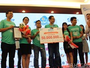 Hệ thống mạng giám sát môi trường nông nghiệp đoạt giải nhất cuộc thi IoT Startup 2017