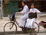 Hình ảnh để đời về phụ nữ Việt Nam thập niên 1990