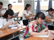 Cả thế giới thi cử, đâu phải mình ta?