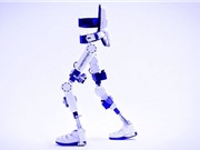 Bộ giáp robot giúp người bị liệt tập đi lại 