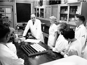 Lịch sử ra đời của vaccine sởi