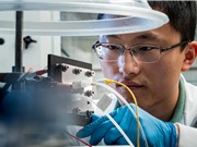Lò phản ứng xúc tác mới biến CO2 thành nhiên liệu lỏng