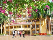  Thành lập Trường THPT Chuyên Khoa học Xã hội và Nhân văn