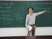 GS Đàm Thanh Sơn được trao giải N. Bogoliubov 2019