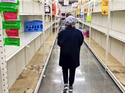 Bùng phát dịch: Thiệt hại kinh tế và giải pháp?