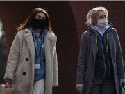 ​'Virus SARS-CoV-2 có thể lây nhiễm qua nói chuyện hoặc hơi thở'