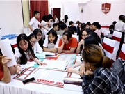 Sinh viên thi “Hiểu đúng về tiền” 