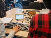 Đại học RMIT đặt chi nhánh Trung tâm ĐMST Công nghiệp số tại Việt Nam