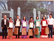Trưng bày các sáng tác về thầy giáo Chu Văn An của học sinh cả nước