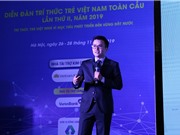 PGS.TS Trần Xuân Bách nhận Giải thưởng Noam Chomsky ở hạng mục Ngôi sao Tỏa sáng