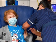 Phê chuẩn vaccine COVID-19: Còn nhiều câu hỏi cần được trả lời