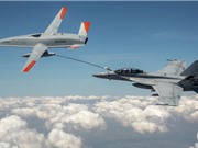 Drone tiếp nhiên liệu trên không của Boeing