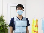 Áo làm mát cho bác sĩ ngày dịch: Kịp thời dù không được “đặt hàng”