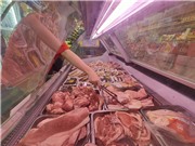 Kháng kháng sinh ở người: Hãy truy về những mẫu thịt động vật tươi sống
