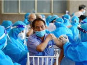 Vaccine COVID chỉ giảm nguy cơ lây truyền biến thể Delta trong thời gian ngắn