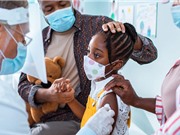 Mỹ chưa khuyến nghị tiêm vaccine COVID-19 cho trẻ dưới 5 tuổi