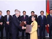 Vì sao doanh nhân chọn trường đại học để tài trợ? 