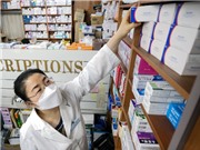 Vì sao cần phát triển thêm thuốc kháng virus điều trị COVID?