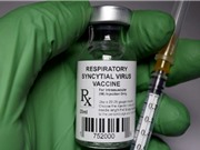 FDA chấp thuận vaccine ngừa virus hợp bào hô hấp đầu tiên trên thế giới