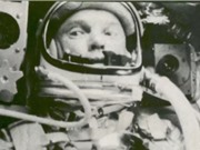 John Glenn - Người hùng không gian đầu tiên của Hoa Kỳ