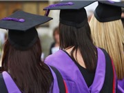 Sinh viên đại học có nguy cơ trầm cảm cao hơn