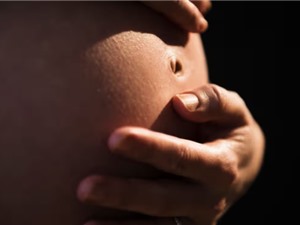 Não bộ kích hoạt bản năng làm mẹ từ cuối thai kỳ