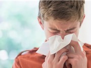 Không nên nhịn hắt hơi vì có nguy cơ rách cổ họng