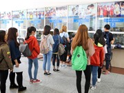 Vì sao chúng ta xếp hàng?